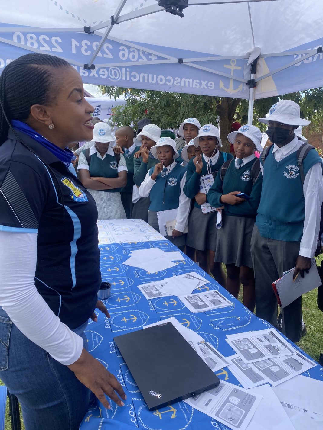 ECOL Provides Grade 11 Students with Information On Subject Combination